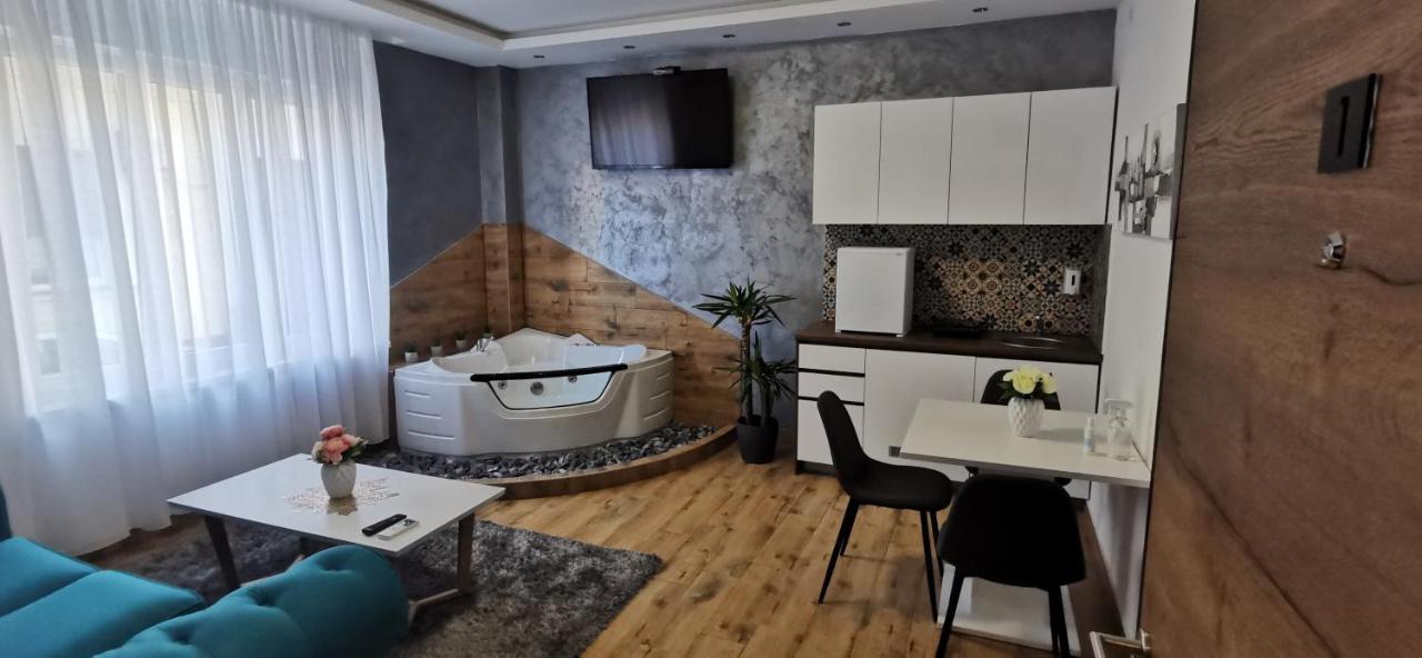 Canti Apartments โนวีซาด ภายนอก รูปภาพ
